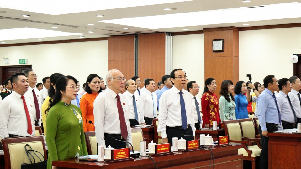 tham_du_ky_hop_co_ong_nguyen_van_nen_uy_vien_bo_chinh_tri_bi_thu_thanh_uy_tp.hcm_.jpg