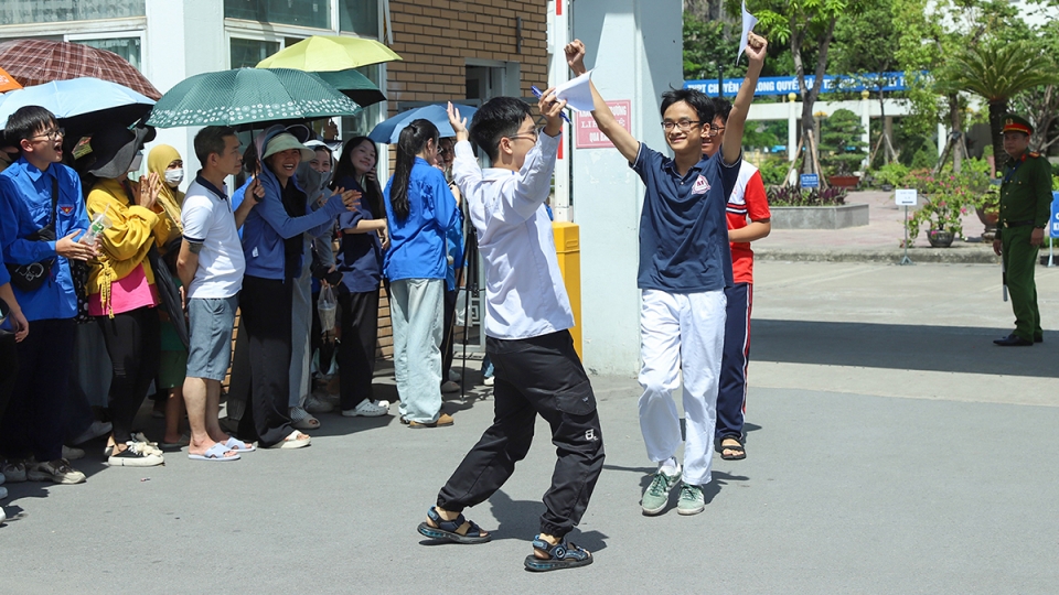thii_sinh_2.jpg