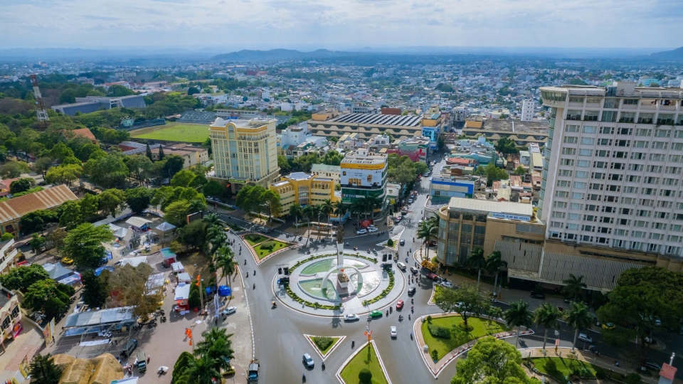tinh_dak_lak_thanh_lap_to_phan_ung_nhanh_nham_trien_khai_cong_tac_chuan_bi_cho_hoat_dong_van_hanh_chinh_thuc_cua_chinh_quyen_dia_phuong_cap_xa_theo_mo_hinh_chinh_quyen_dia_phuong_2_cap.jpg