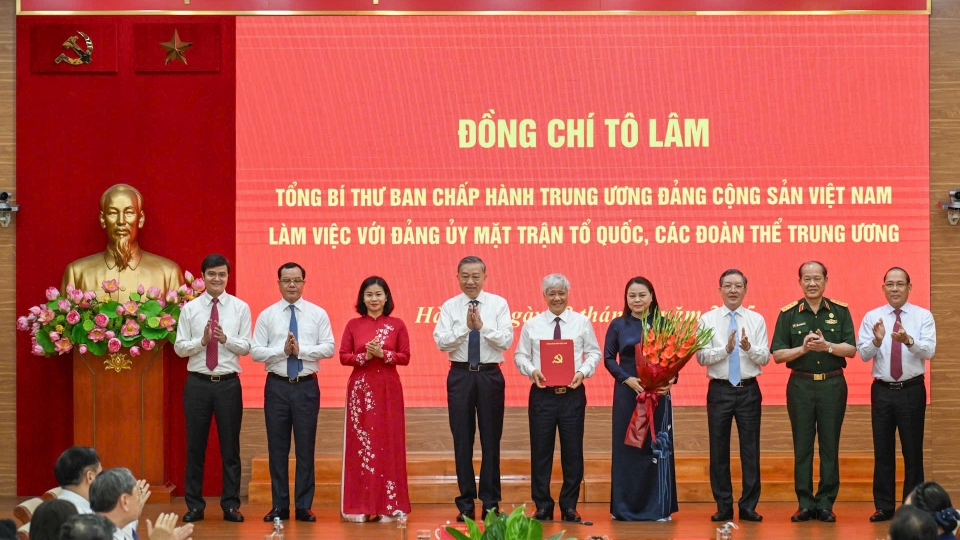 tong_bi_thu_1.jpeg