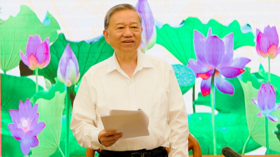 tong_bi_thu_to_lam_lam_viec_voi_ban_tuyen_giao_va_dan_van_trung_uong_2.jpeg