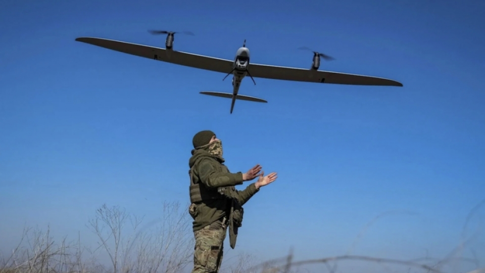 ukraine_su_dung_drone_tan_cong_cac_can_cu_cua_nga._anh_reuters.png