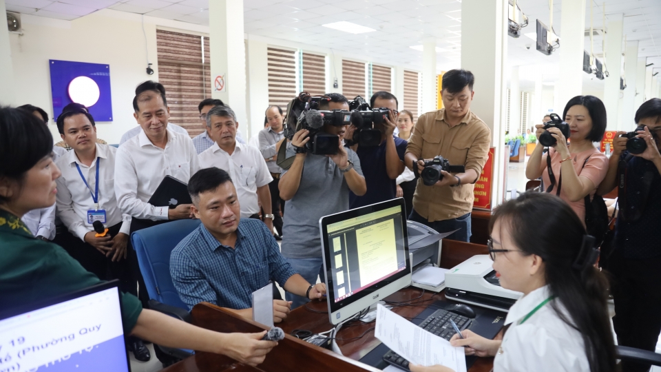vov_chay_thu_nghiem_mot_so_thu_tuc_hanh_chinh_20250620110713.jpg