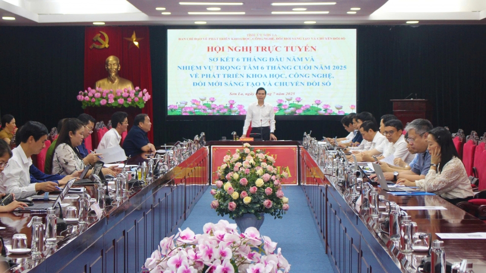 7-7_hoi_nghi.jpg