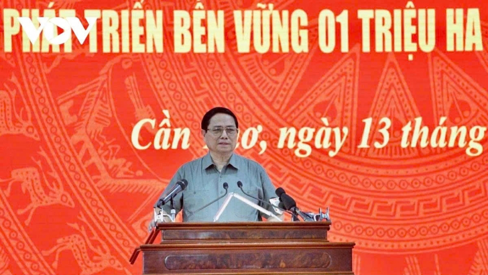 PM inspects implementation of two-tier local government model in Can Tho 1.jpg