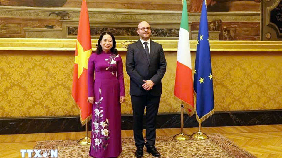 Vice President Vo Thi Anh Xuan and President of the Italian Chamber of Deputies Lorenzo Fontana in Rome.jpg