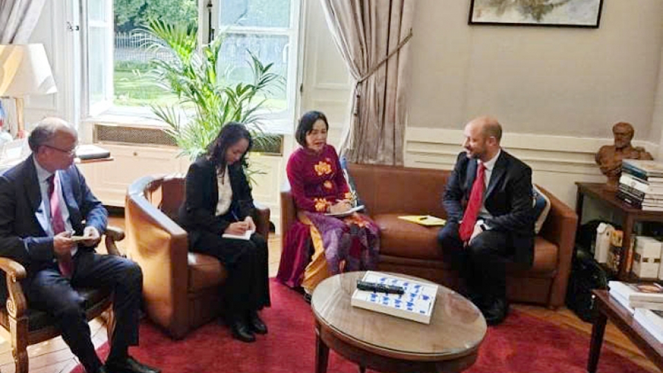 Vietnam and France enhance parliamentary diplomacy, multifaceted cooperation  1.jpg