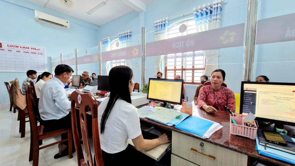 Xã Mỹ Hương (TP Cần Thơ) nâng cao chất lượng phục vụ nhân dân.jpg