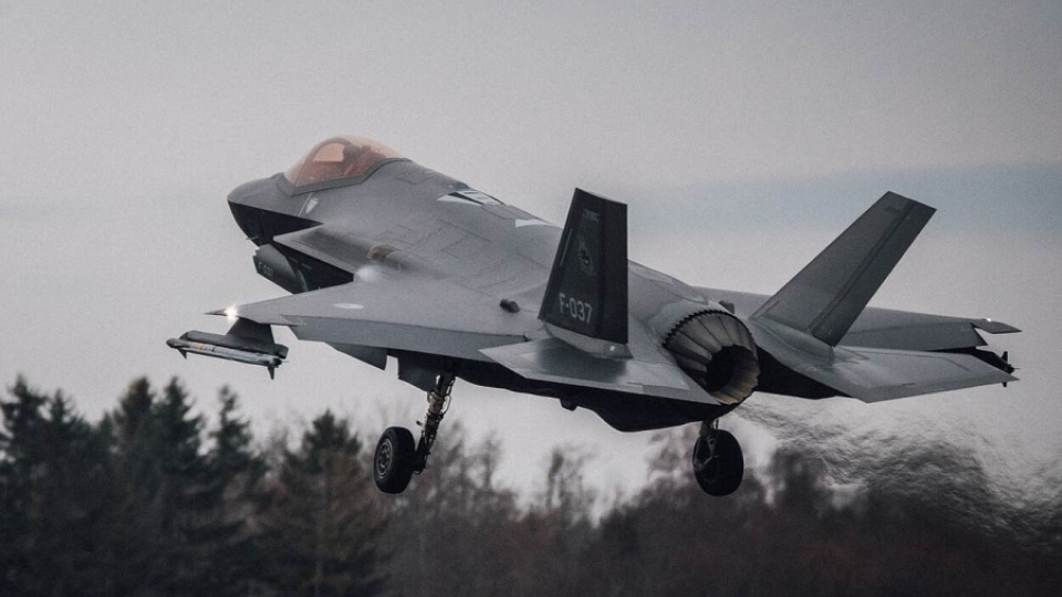 NATO điều máy bay phản lực F-35 đến Đông Âu bảo vệ các tuyến tiếp tế tới Ukraine