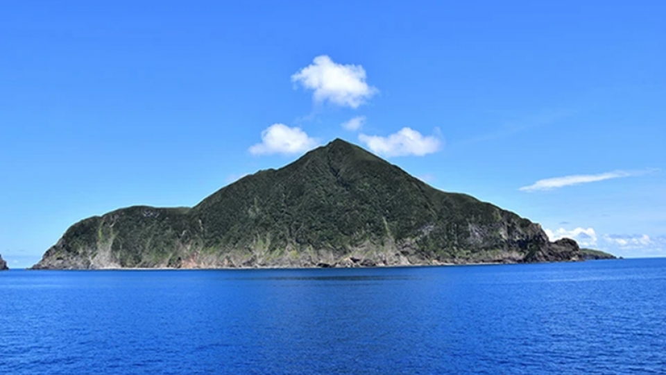 cac_khu_vuc_dao_tokara_tinh_kagoshima_mien_nam_nhat_ban_da_hung_chiu_hang_nghin_tran_dong_dat_chi_sau_gan_hai_tuan_-_anh_asahi_shimbun.png