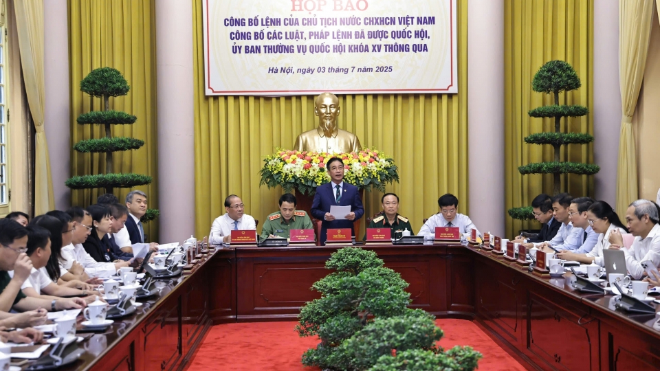 cong_bo_lenh.jpg