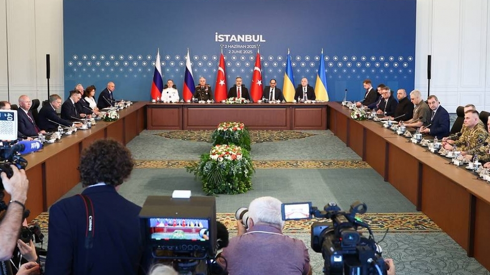 dam phan Nga Ukraine, hoa dam Nga Ukraine, co Nga Ukraine Tho Nhi Ky, tai Istanbul 6-2025 -tass.jpg