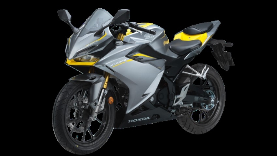 honda_cbr_2025_1.jpg