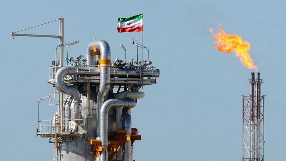 iran-discovers-giant-shale-oil-reserves-in-several-regions.jpeg