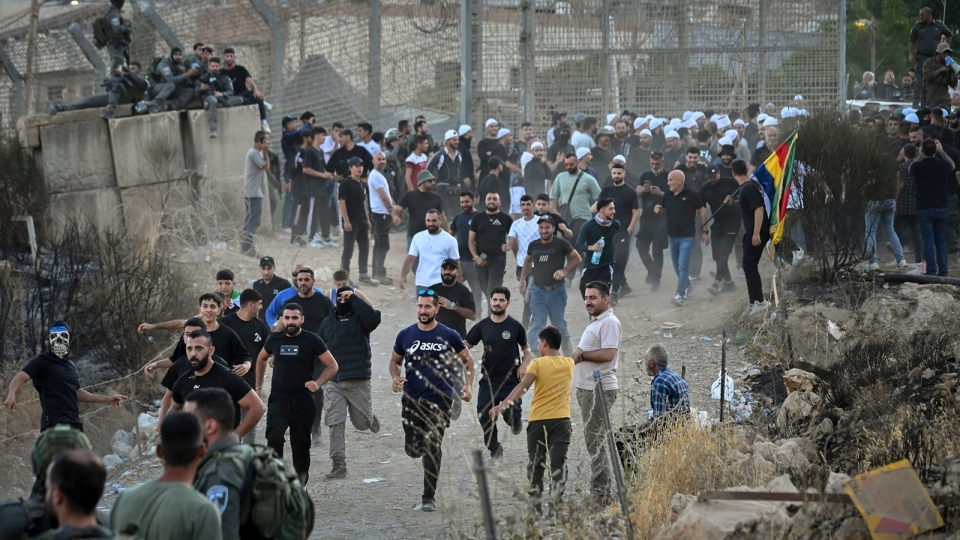 nguoi Druze Israel, nguoi Israel goc Druze tu tap o bien gioi Israel Syria de ung ho nguoi Druze Syria -Flash90.jpg