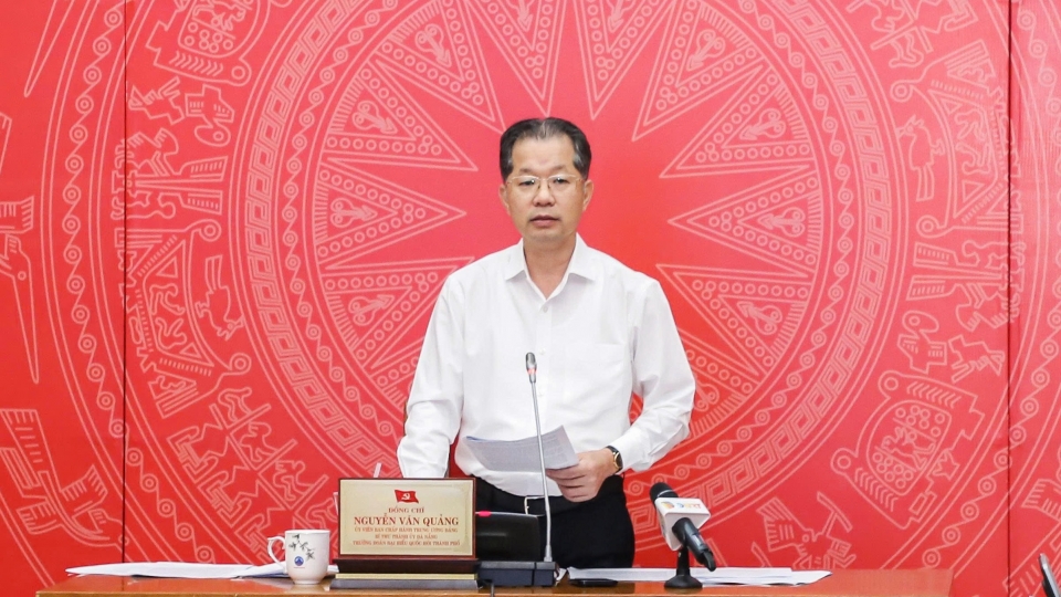 ong_nguyen_van_quang_bi_thu_thanh_uy_da_nang_phat_bieu_chi_dao_tai_buoi_lam_viec_20250730190202.jpg