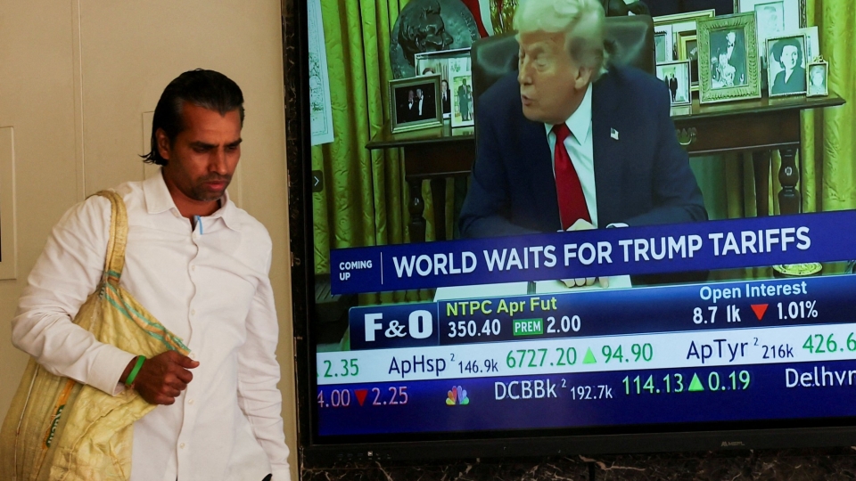 rs-2025-07-24t191438z_914429086_rc2gpdapd85l_rtrmadp_3_global-markets.jpg