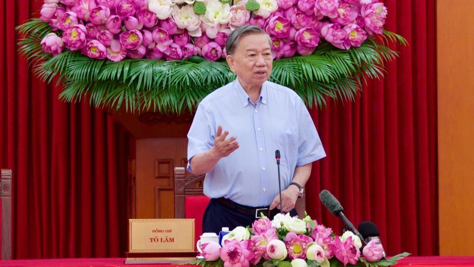 tong_bi_thu_to_lam_2.jpg