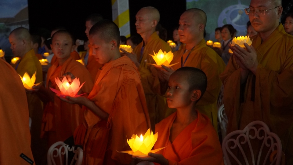 tri an liet si Lao Viet, nha su, phat giao -vov.jpg