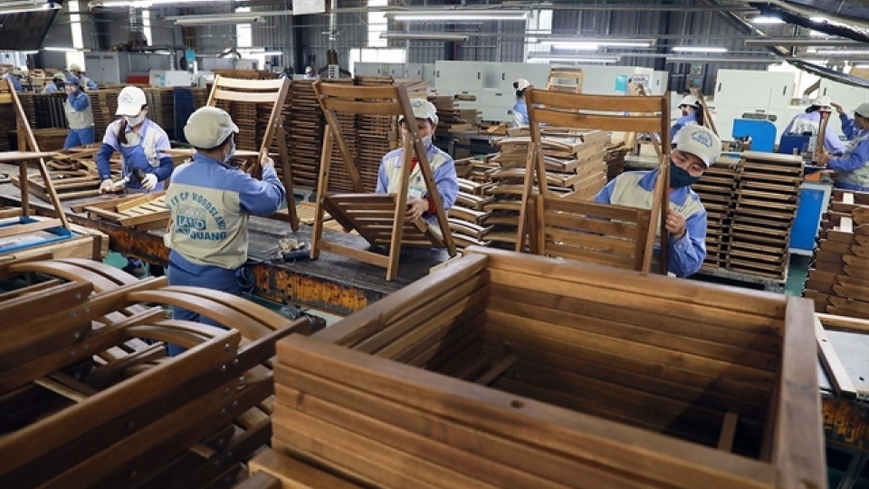 wood exports.jpg