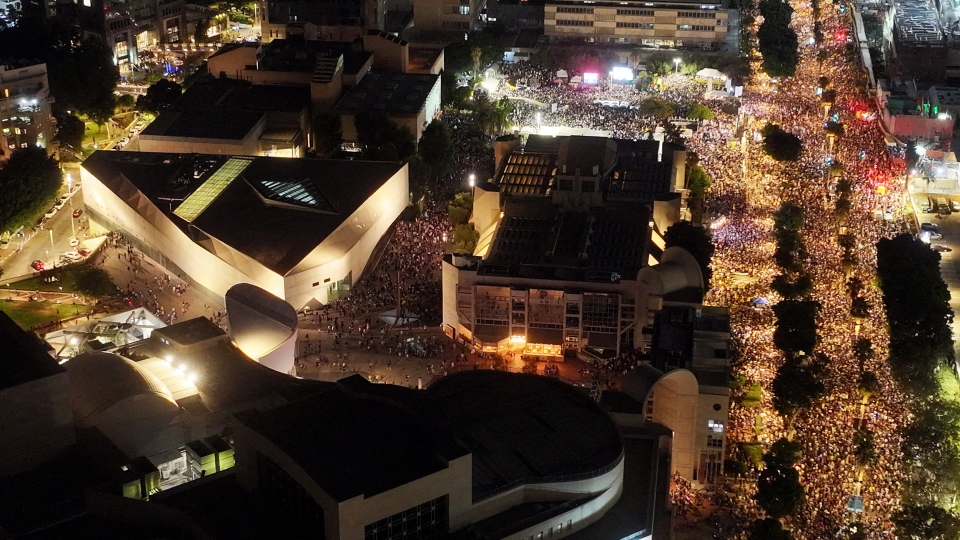 2025-08-17T213627Z_2026359276_RC279GA73NYY_RTRMADP_3_ISRAEL-PALESTINIANS-HOSTAGES-PROTEST (1).JPG