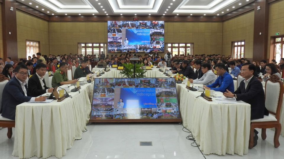 Lam Dong phat dong binh dan hoc vu so 3.JPG