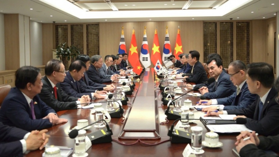 Overview of the talks.jpg
