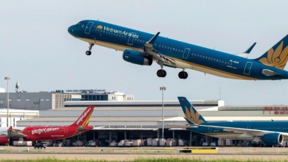 Noi Bai Airport ramps up to handle 110,000 passengers for National Day