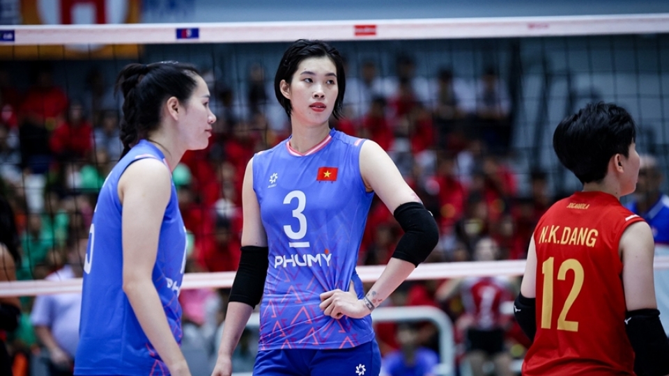Thanh Thuy and her teammates conceded a hard-fought 2-3 defeat to hosts Thailand in the championship match of the first leg of the SEA V.League 2025 on August 3..jpg