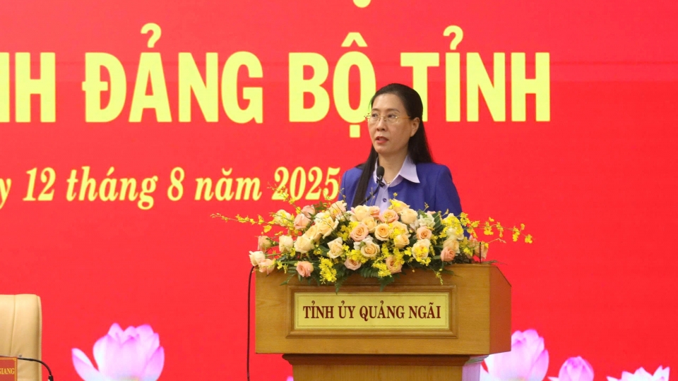 ba_bui_thi_quynh_van_bi_thu_tinh_uy_quang_ngai_20250812181432.jpg