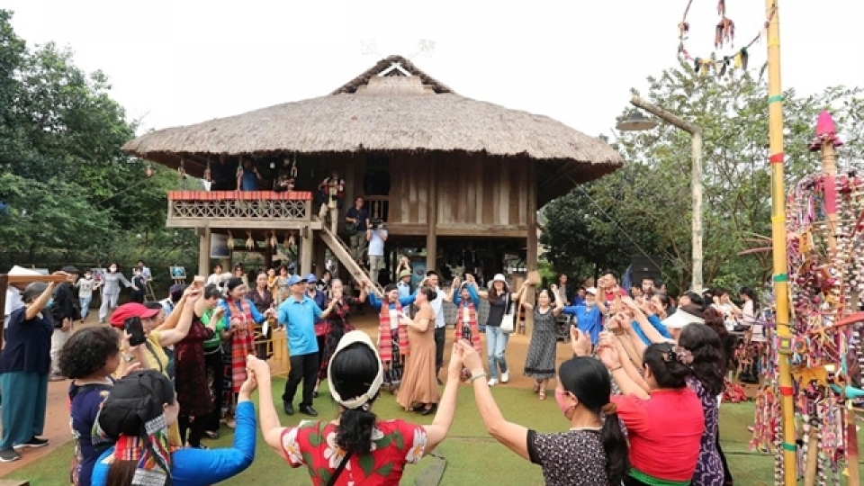ethnic village.png