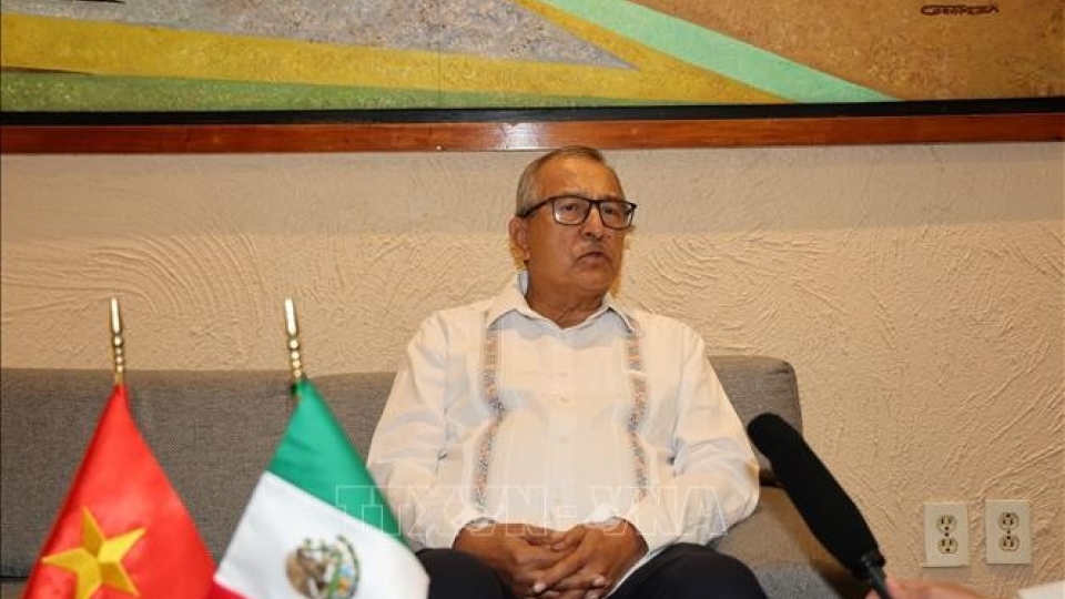 mexico-a.jpg