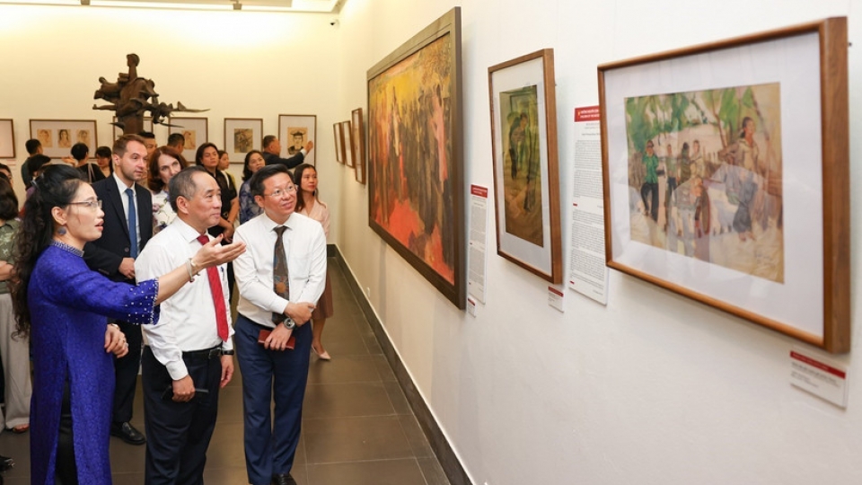 Various exhibitions, performances mark National Day in Hanoi