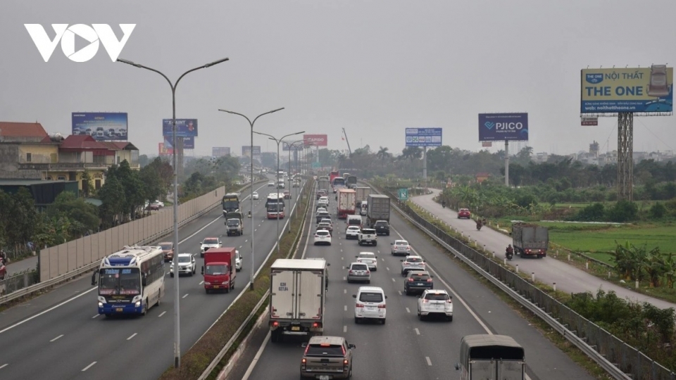 nguoi_ha_noi_ve_que_4.jpg