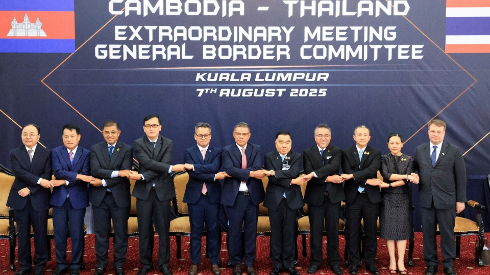 phien_hop_gbc_thai_lan_-_campuchia_tai_malaysia_sang_7_8_2025._anh_reuters-min.jpg