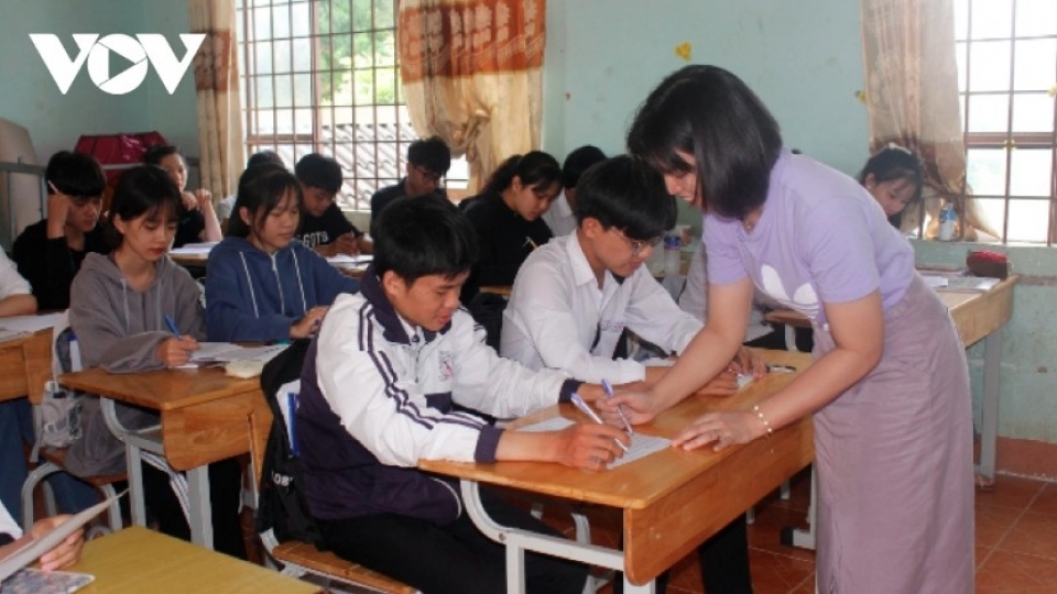 Vietnam to adopt a nationawide unified set of textbooks