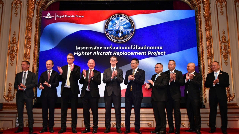 theo_hop_dong_mua_sam_giai_doan_dau_thai_lan_se_nhan_4_chiec_may_bay_chien_dau_gripen_e_f_voi_tong_tri_gia_195_ty_baht_hon_600_trieu_usd._anh_mfa_thai_lan.jpg