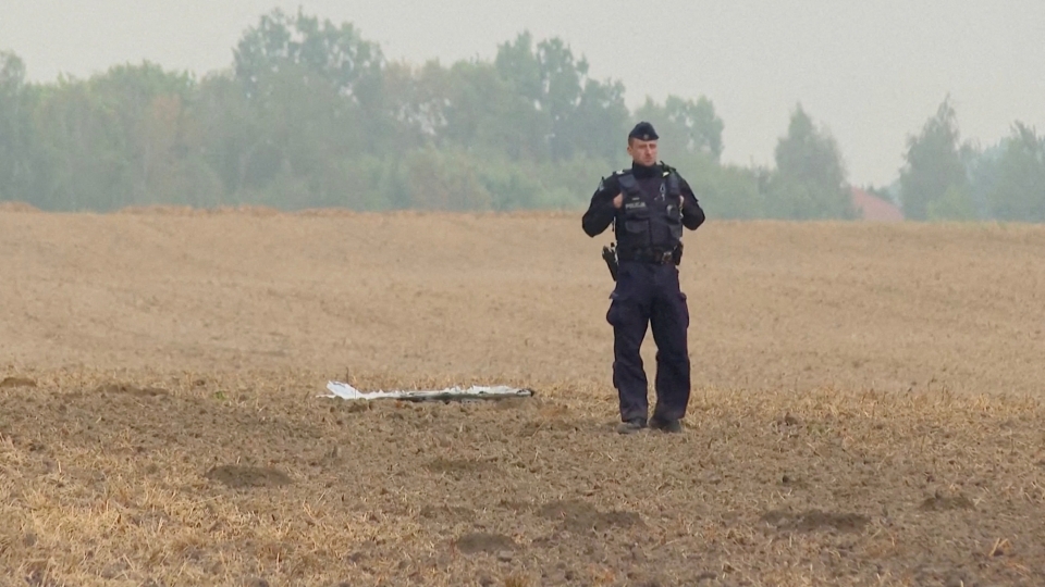 2025-09-11t090557z_764632580_rc2kpga3tsfu_rtrmadp_3_ukraine-crisis-poland-attack-flights.jpg