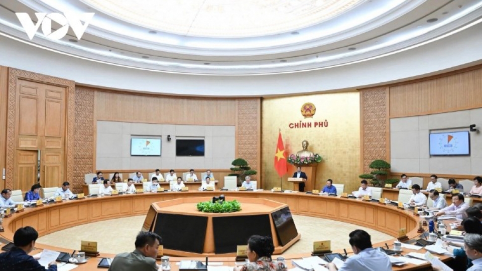 At the cabinet meeting pict1.jpg