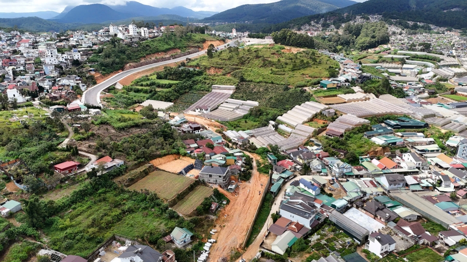 Lam Dong quyet liet thao go vuong mac giai ngan von dau tu cong 3.jpg