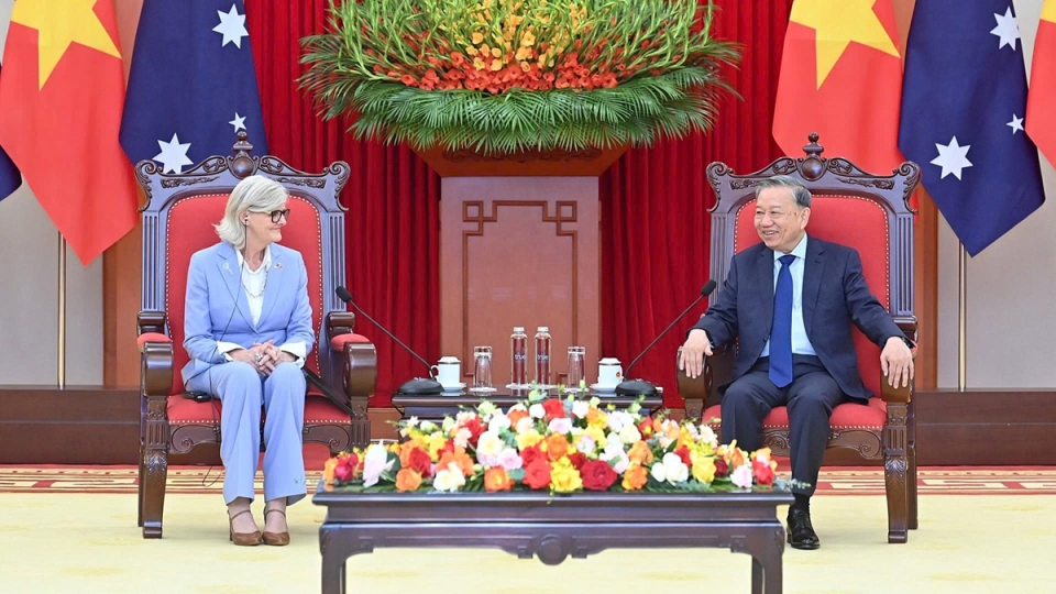 Party General Secretary To Lam and Australian Governor General Sam Mostyn.jpg