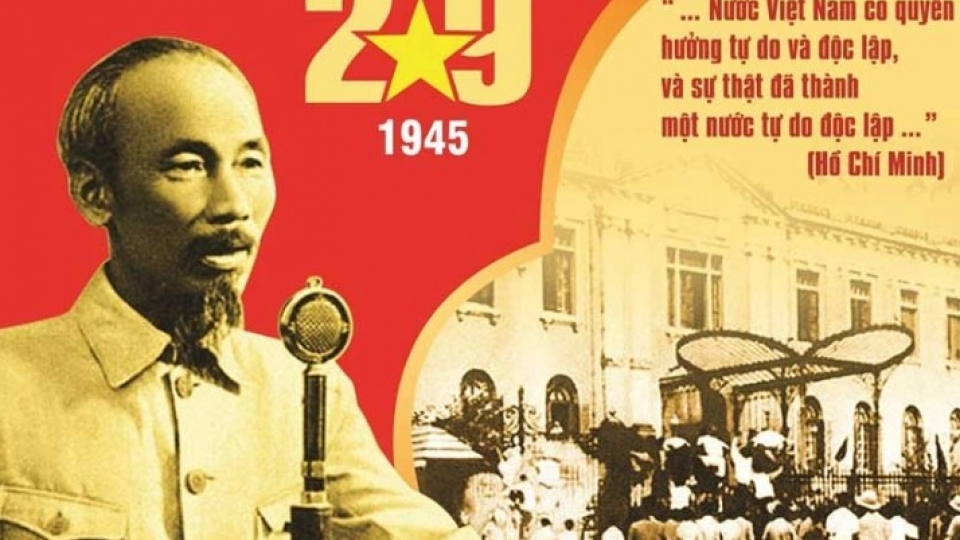President Ho Chi Minh read the Declaration of Independence.jpg