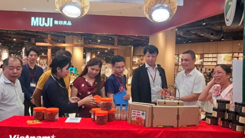 Over 1,000 agricultural and OCOP specialty products on show at 2025 fair
