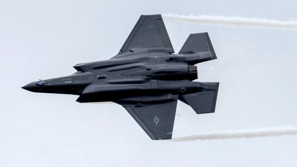 f35.jpg