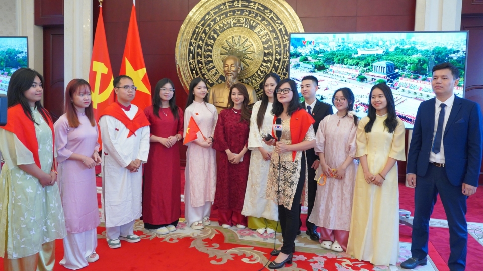 luu hoc sinh Viet Nam tai Trung Quoc (Bac Kinh), sinh vien Viet Nam -vov.jpg
