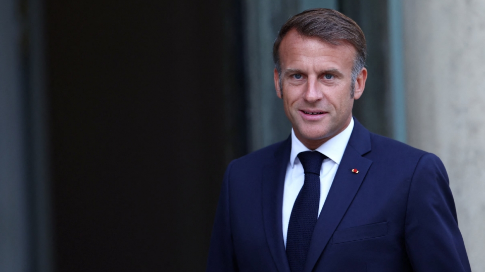 macron_reuters.png