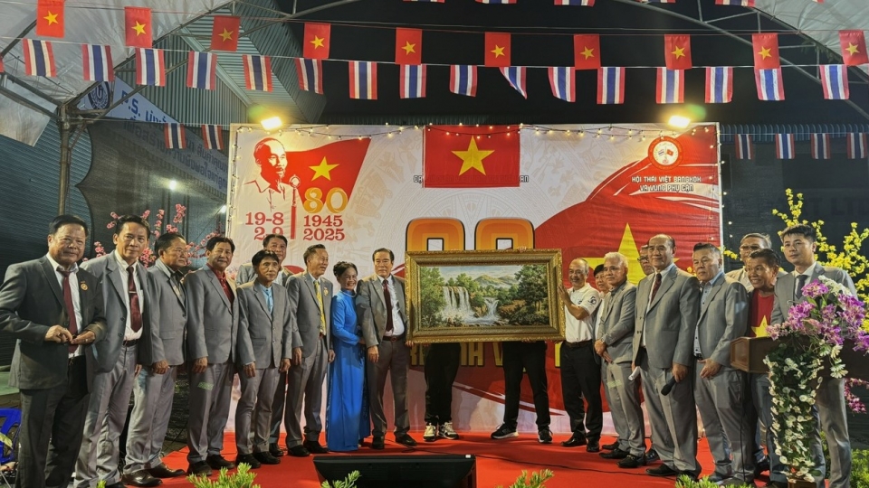qk_kieu_bao.jpg