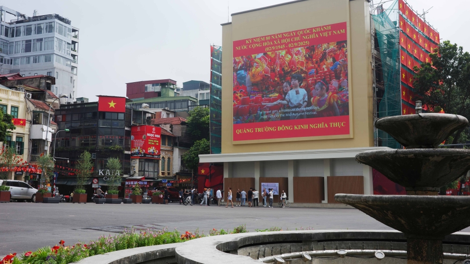 quảng trường.jpg