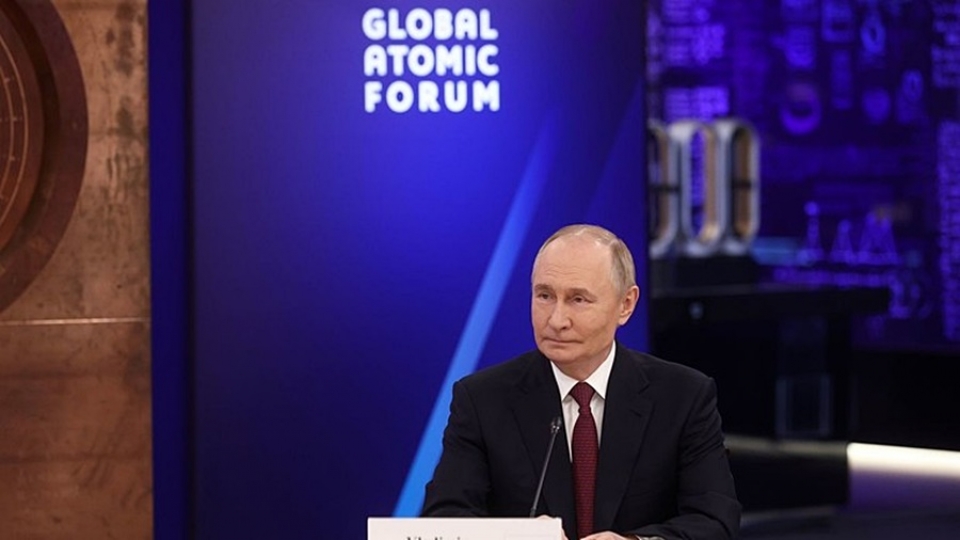 tong thong Nga Putin tai Dien dan Nguyen tu toan cau 2025, cong nghe hat nhan hoa binh, dien hat nhan -ria.jpg