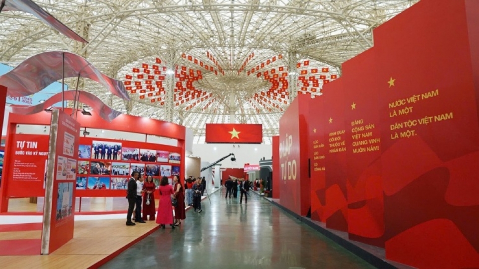 triển lãm.jpg